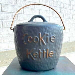 Vintage Cookie Kettle Cookie Jar